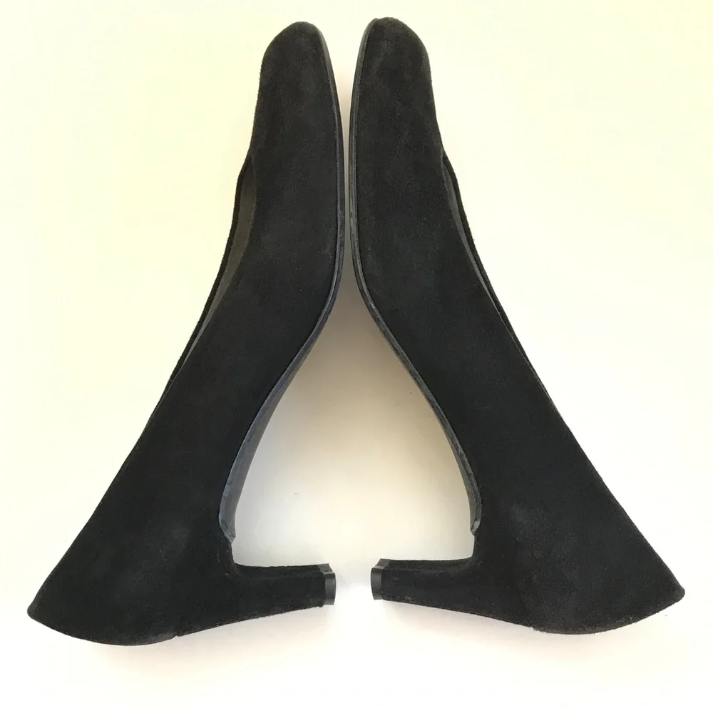 STUART WEITZMAN Black Suede Pump Kitten Heels Women’s Size 10 NARROW
